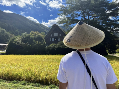 Shirakawa-go and Kanazawa Tour