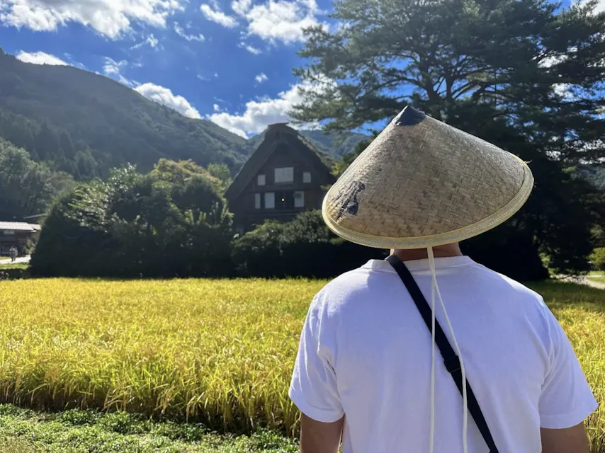 Shirakawa-go and Kanazawa Tour