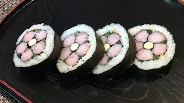 Art Sushi Rolls Experience