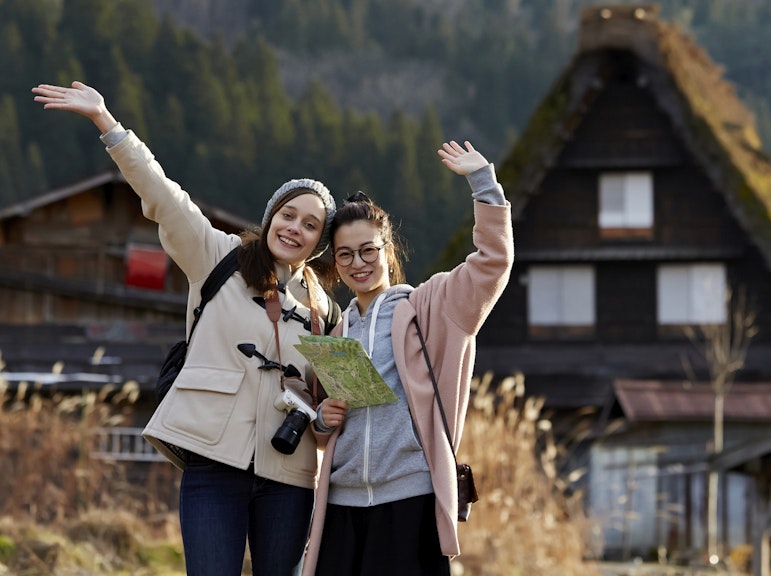 白川郷と高山 名古屋発 日帰りバスツアー