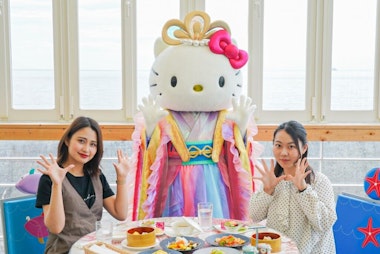 Hello Kitty Smile