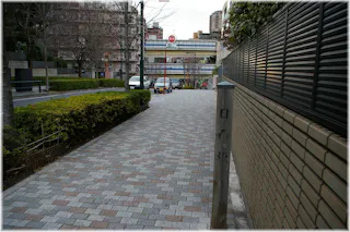 Hinatazaka (Hyūgazaka Street)