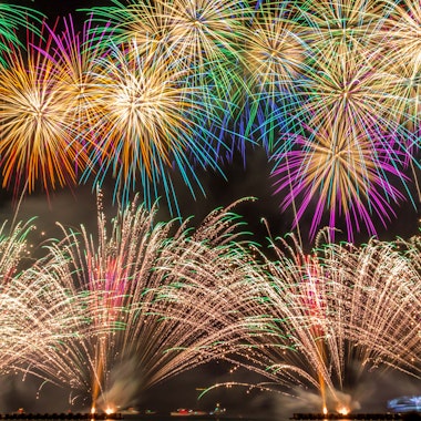 Kanagawa Shinbun Fireworks Festival Kanagawa Shinbun Fireworks Festival