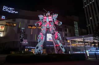Unicorn Gundam Statue
