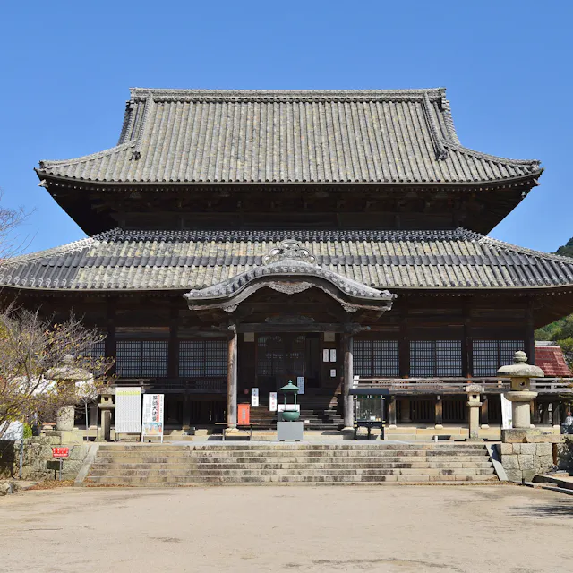 Suo Kokubunji Temple Suo Kokubunji Temple