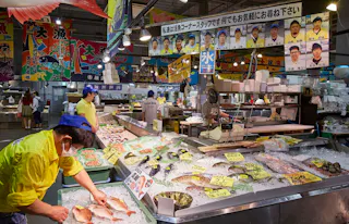 Toretore Market Nanki Shirahama