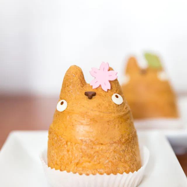 Shirohige's Cream Puff Factory Shirohige's Cream Puff Factory
