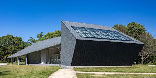 Art Museum of Nature and Human Non-Homogeneity