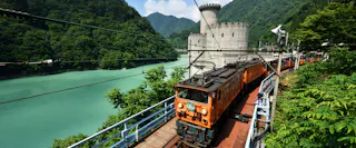 Kurobe Gorge Railway