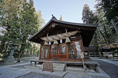 Suwa Taisha Shimosha Harumiya