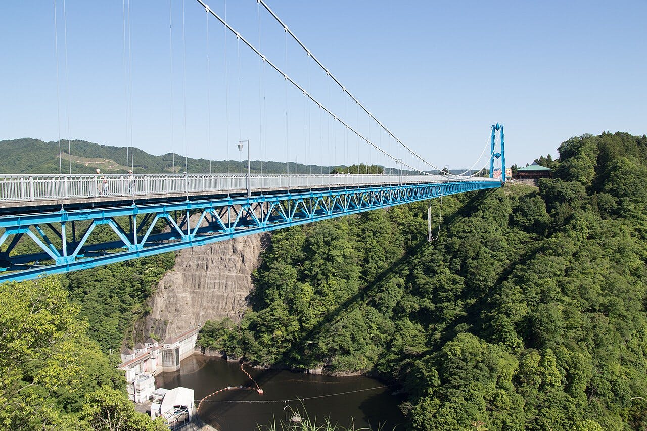 Ryujin Suspension Bridge