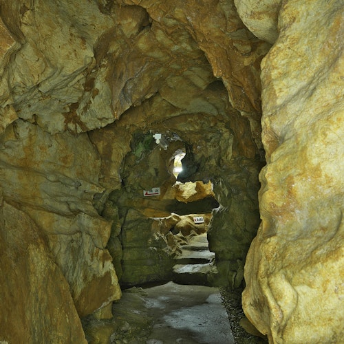 Totsui Limestone Cave Totsui Limestone Cave