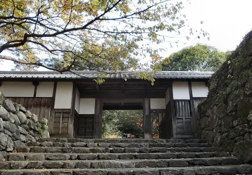 Akizuki Castle Ruins