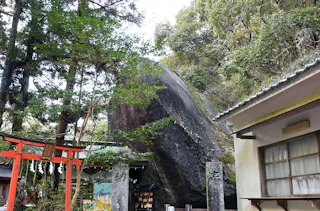 Iwafune Shrine