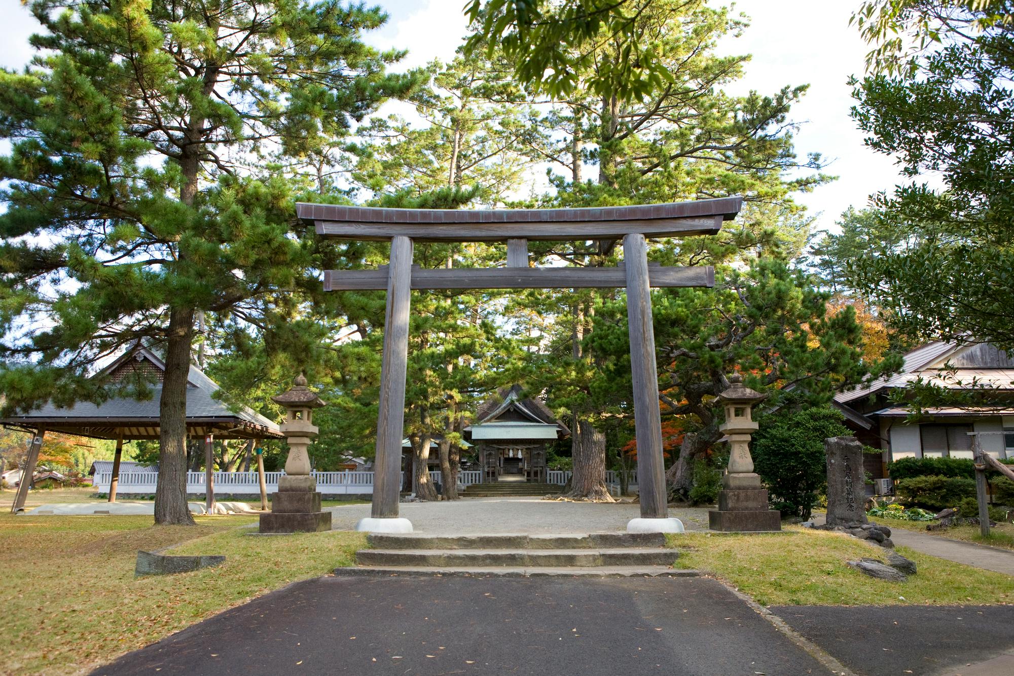 Mizuwakasu Shrine