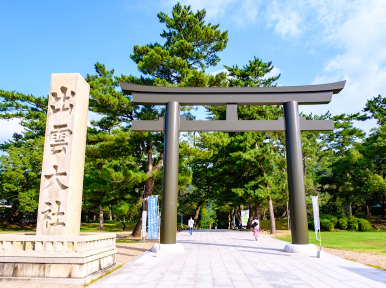 出雲大社と木綿街道の貸切車によるプライベートツアー