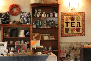 Rose Town Tea Garden