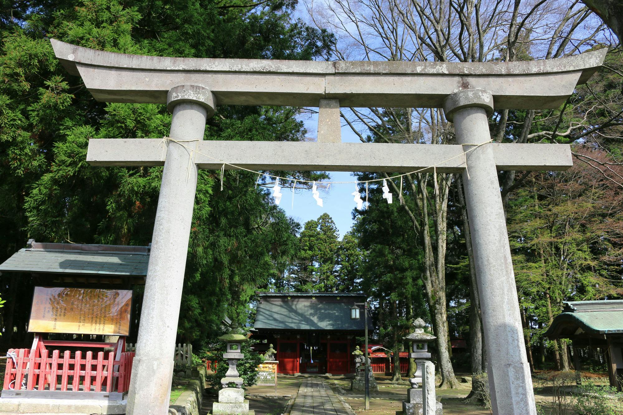 Tsutsukowake Shrine