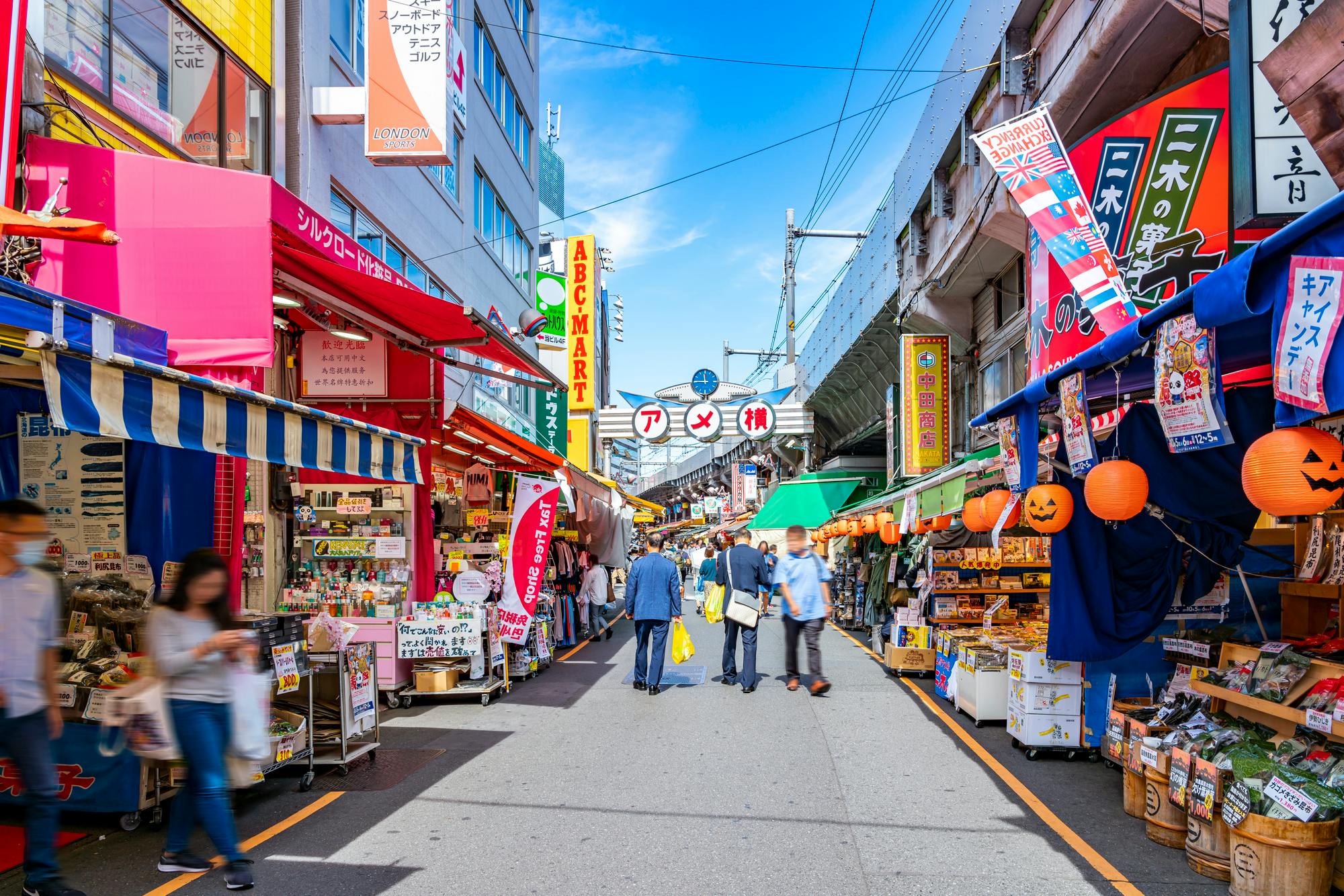 10-hidden-gems-you-must-visit-in-ameyoko-shopping-street-trip-to-japan