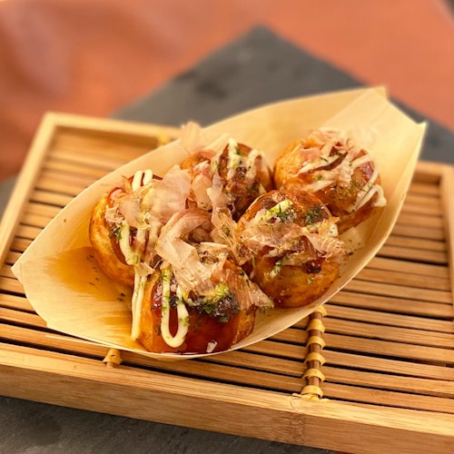 Asakusa Tako Tako x Koromo Brothers