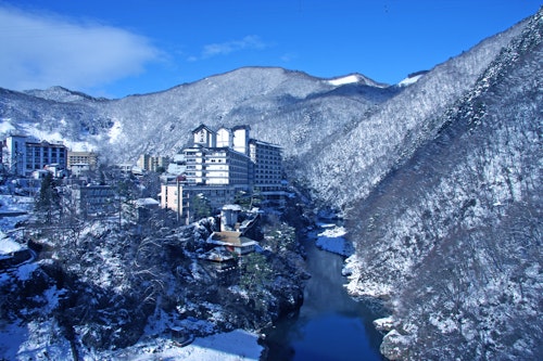 Aizu Ashinomaki Onsen Snow Park