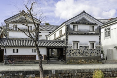 Kurashiki Folk Crafts Museum