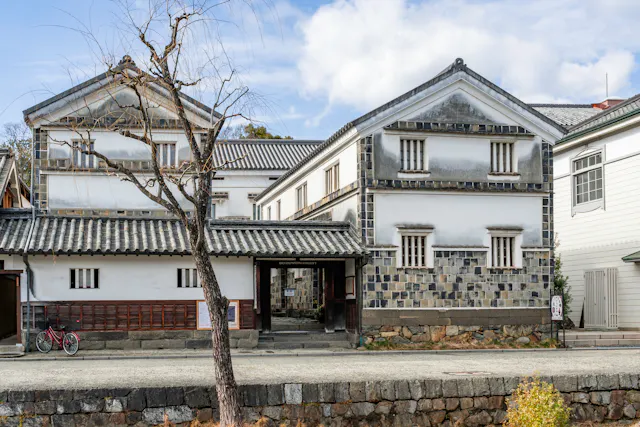Kurashiki Folk Crafts Museum