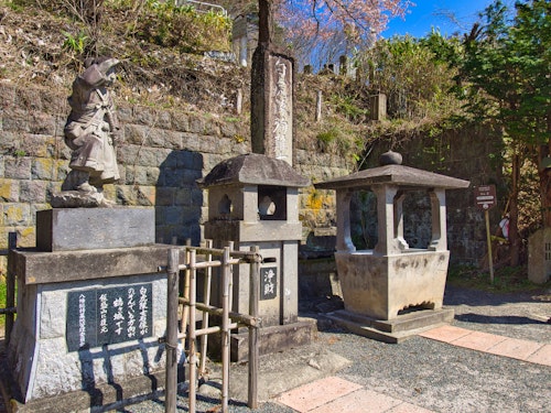 Tomb of Byakkotai Nineteen