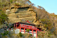 Daifukuji Temple (Gake Kannon)
