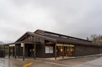 Shiretoko Five Lakes Field House