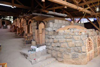 Onta Pottery Village