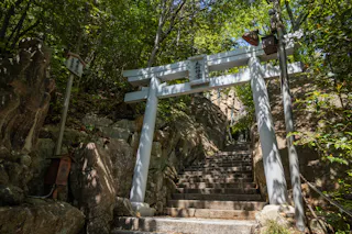 Tarobogu Shrine (Aga Shrine)