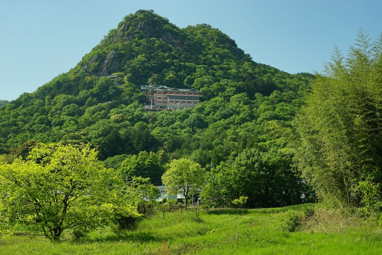 Tarobogu Shrine (Aga Shrine)