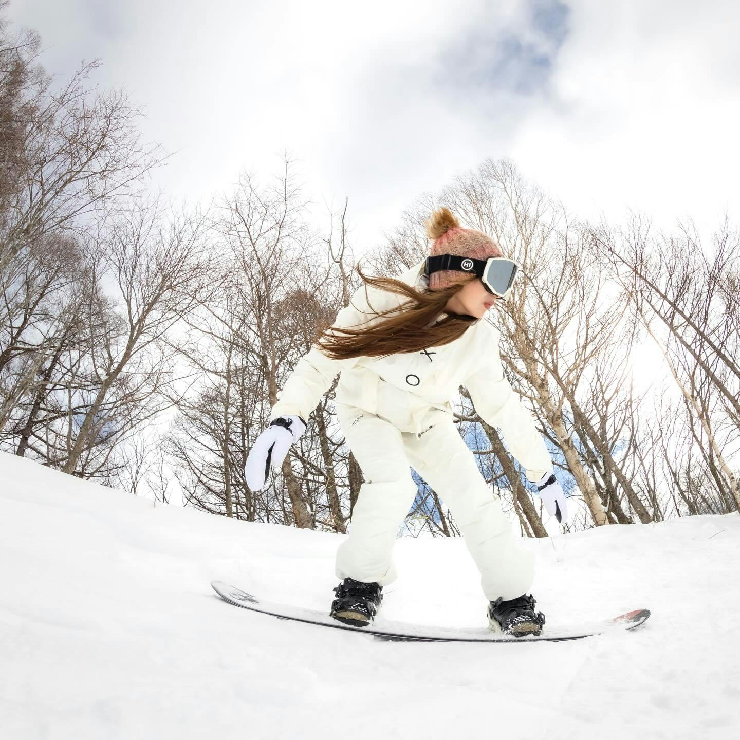 White World Oze Iwakura