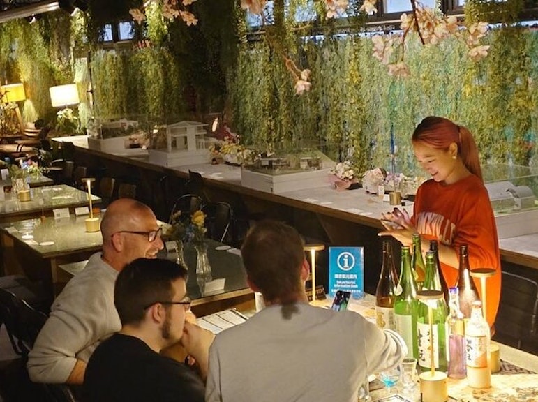 Cherry blossom & Japanese Sake Tasting in Shinjuku