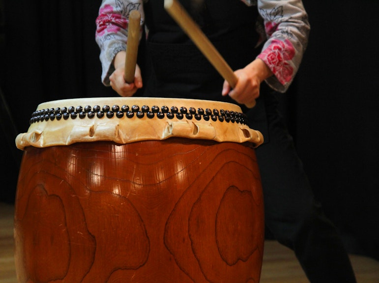 Authentic Taiko Drumming Workshop in Tokyo with a Professional