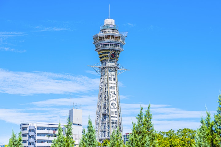 Osaka Tsutenkaku Tower Slider Experience