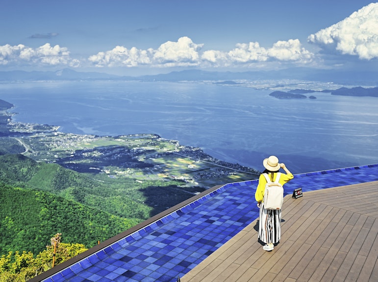 京都から琵琶湖への3時間プライベートガイドツアー