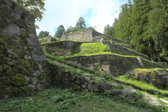 Iwamura Castle Ruins, Ena