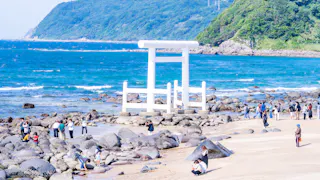 Sakurai Futamigaura's Couple Stones