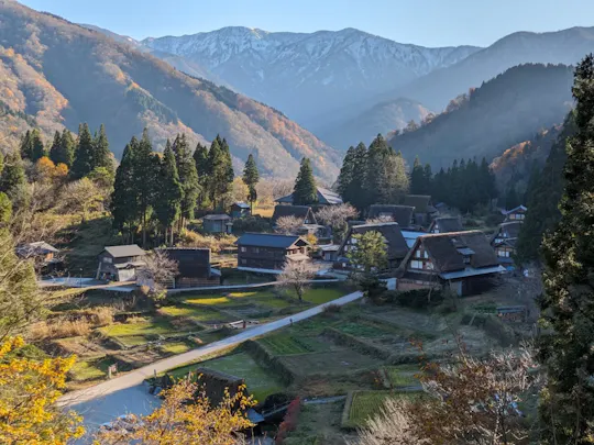 Ainokura Village