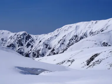Snow Wall and Mysterious Valley Tour