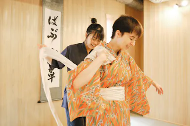 Tea Ceremony with Sakura Sweets Making