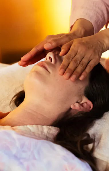 Japanese Reiki Healing &Aroma Massage Japanese Reiki Healing &Aroma Massage