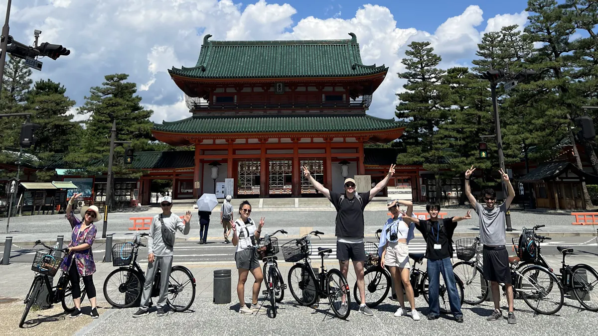 Kyoto E-Bike Tour