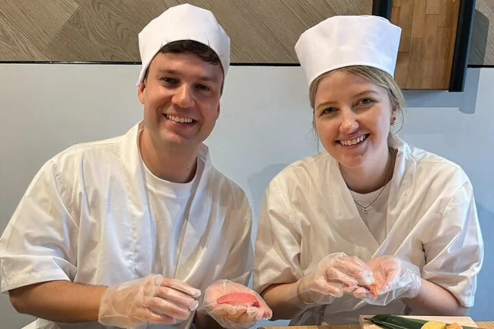Osaka Halal Sushi Making Osaka Halal Sushi Making