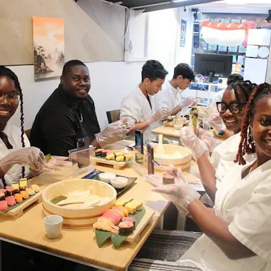 Osaka Halal Sushi Making Osaka Halal Sushi Making