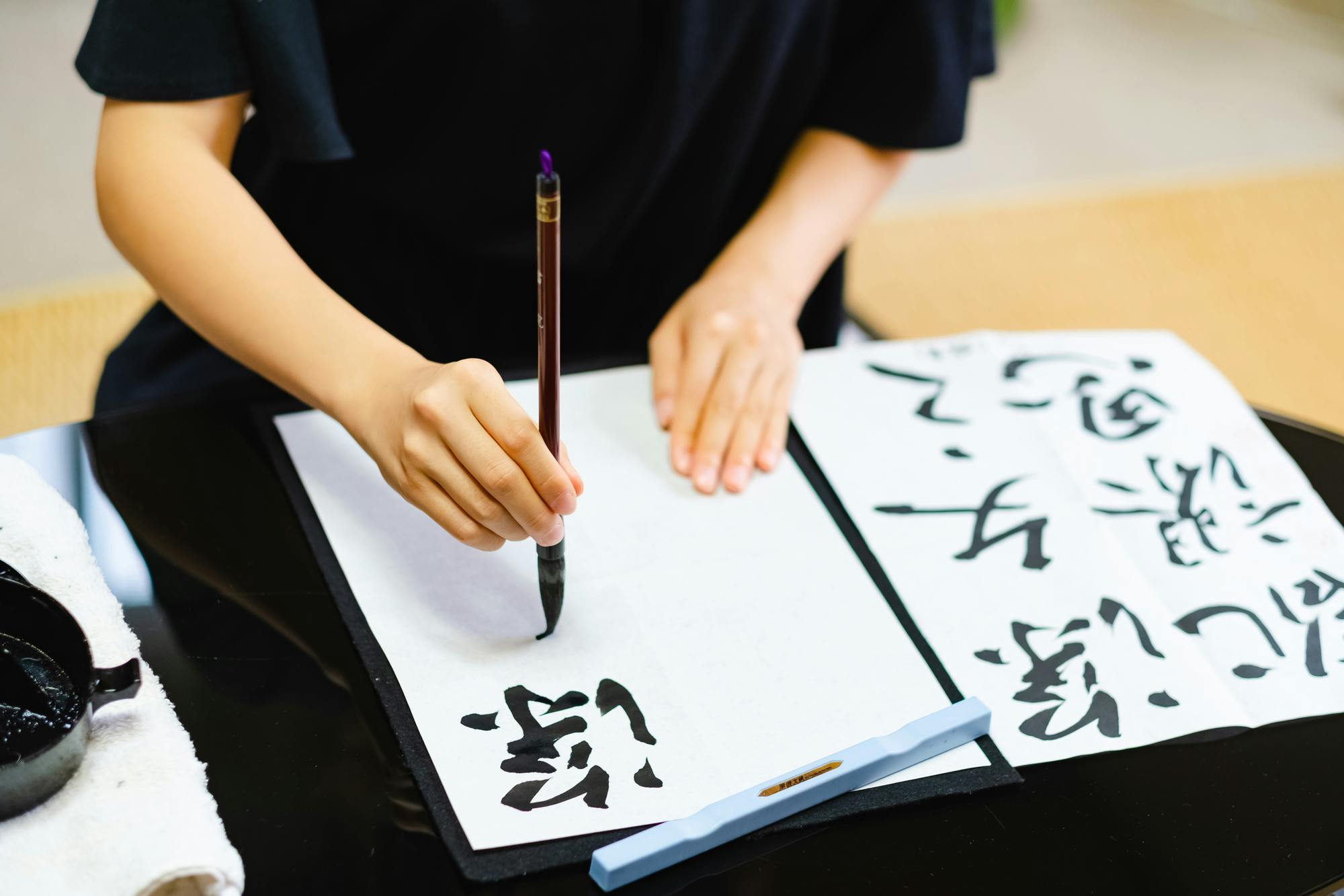 Tokyo: Shinjuku Calligraphy Workshop and T-Shirt Creation