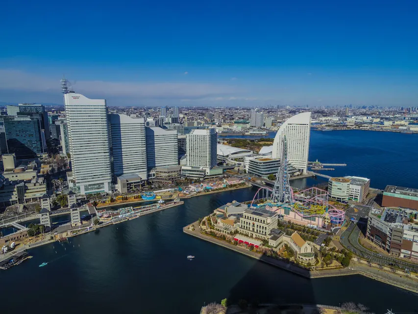 Impresionante vista aérea de Minato Mirai 21 en Yokohama, Japón Impresionante vista aérea de Minato Mirai 21 en Yokohama, Japón