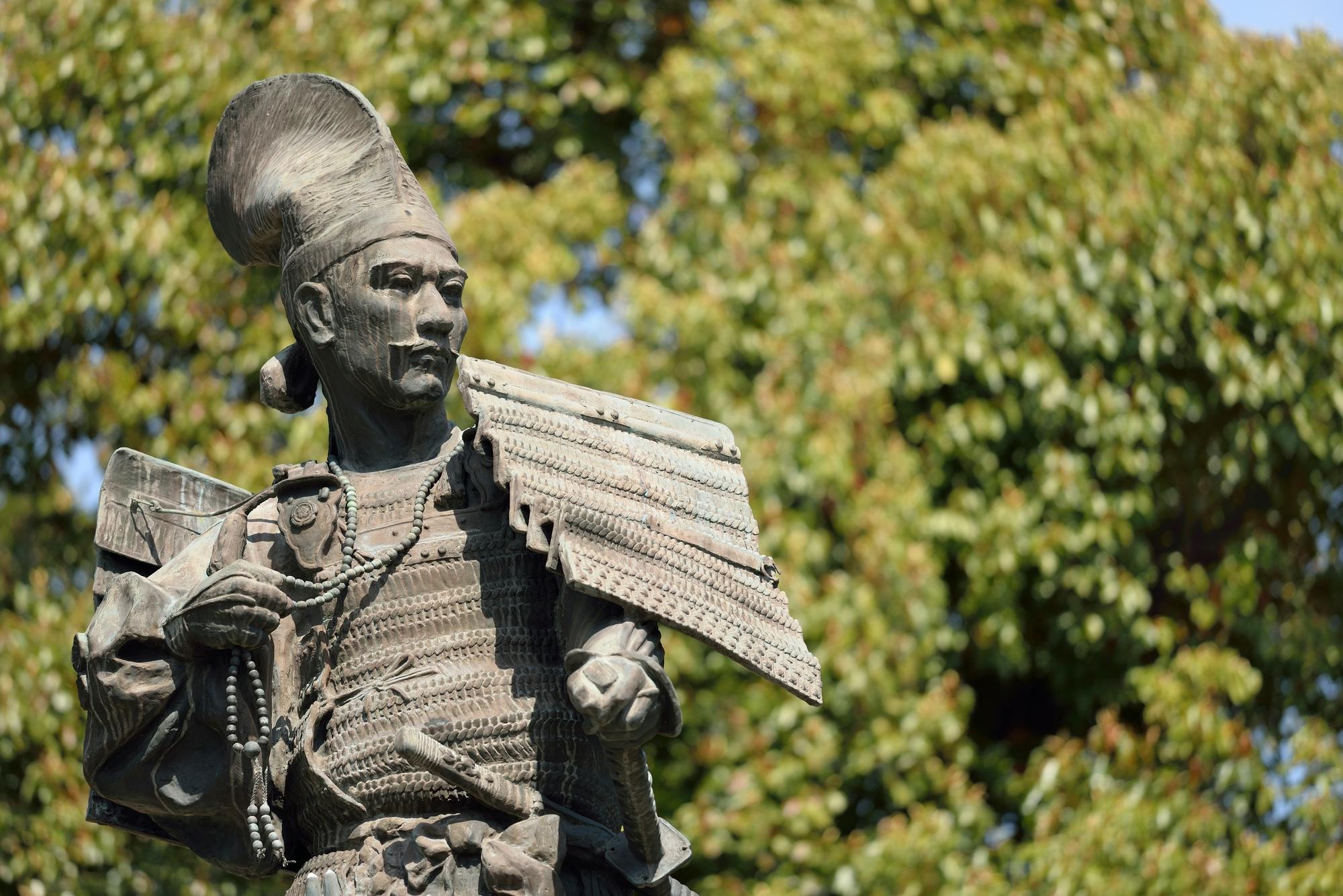 Oda Nobunaga Statue
